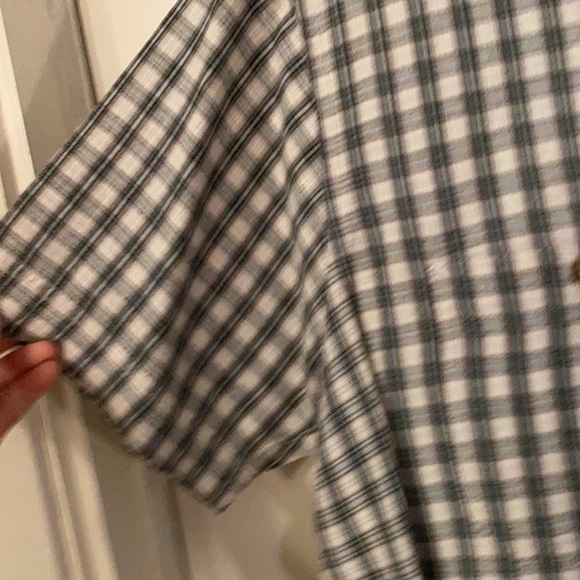 Men’s button down - Picture 2 of 2